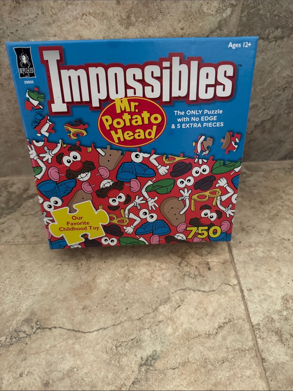 Impossibles puzzle Mr potato head 750 pieces no edges & extra pieces puzzle hard